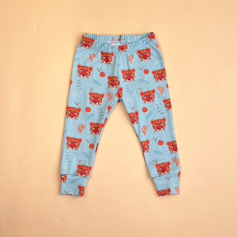 0-3 Months Baby and Children's Footed Leggings, Variety of Prints (Rea –  Bear & Babe
