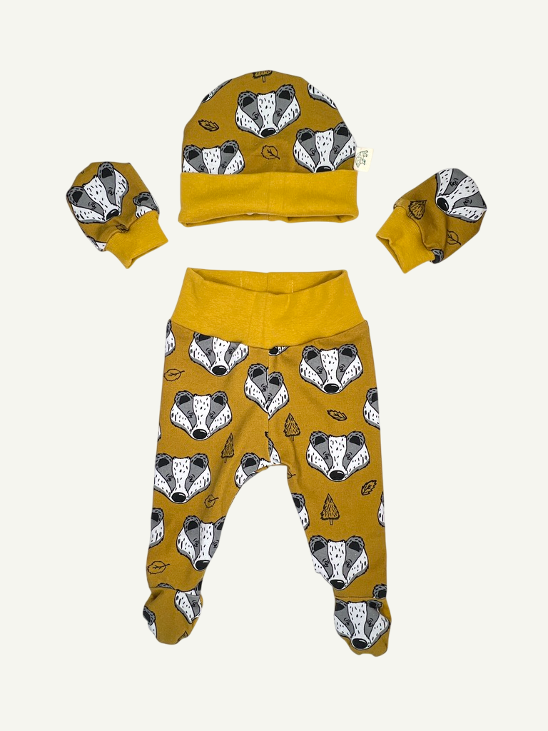 Ochre Badgers Newborn Baby Set